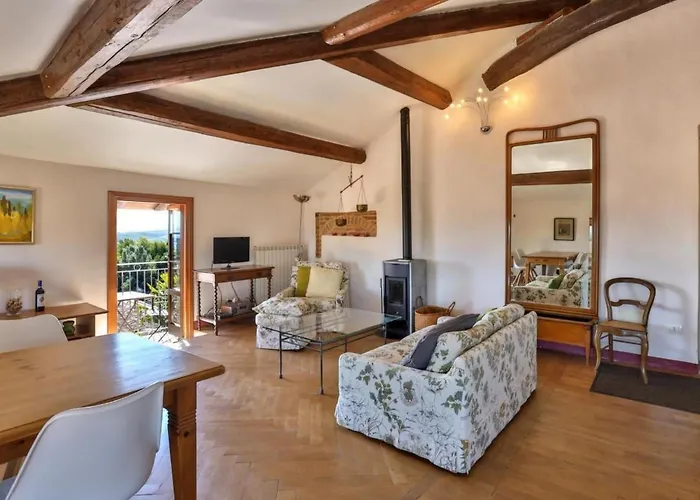 Cortese- Pesce- By Interhome